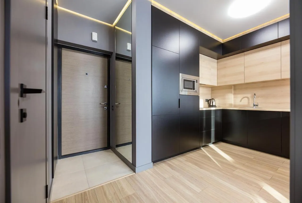 Fayna Town - Loft Black - Nyvky Kiev Lägenhet