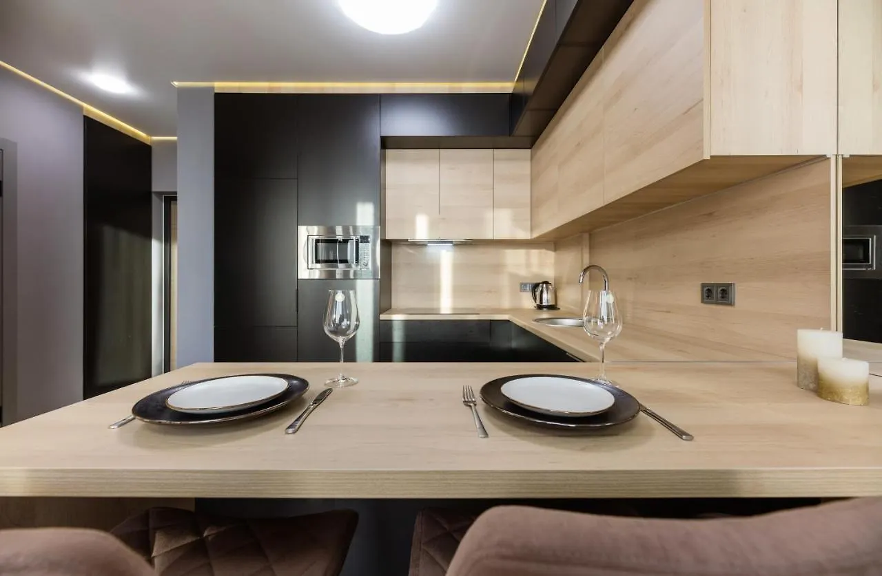 Fayna Town - Loft Black - Nyvky Kiev Appartamento
