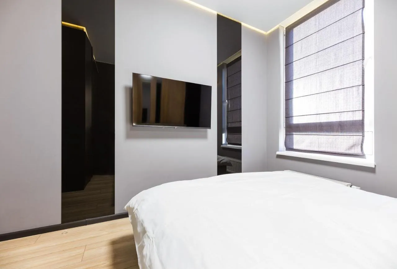 Fayna Town - Loft Black - Nyvky Kiev